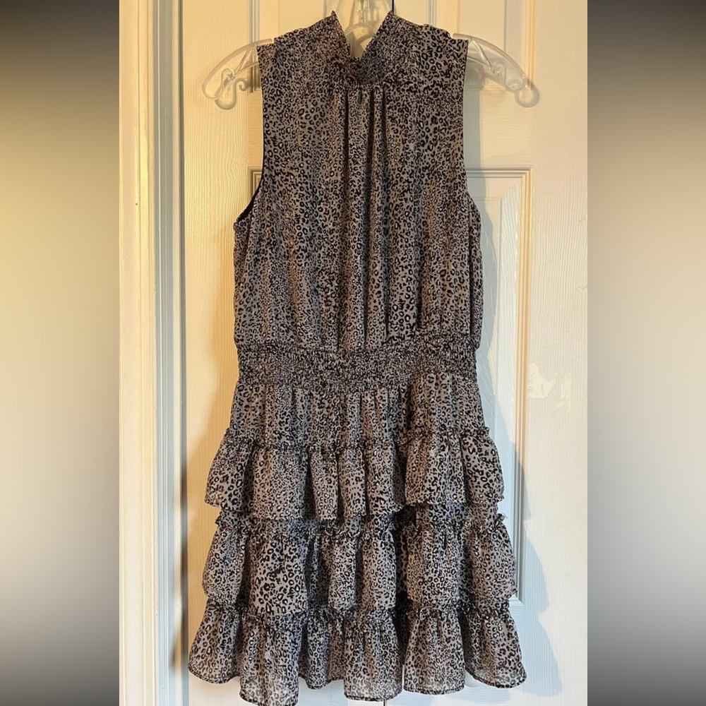 1.STATE Leopard Print Sleeveless Ruffle Dress